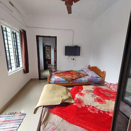 Greenpepperhomestay Munnar Anaviratty Екстер'єр фото