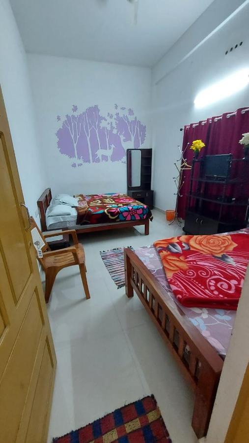 Greenpepperhomestay Munnar Anaviratty Екстер'єр фото