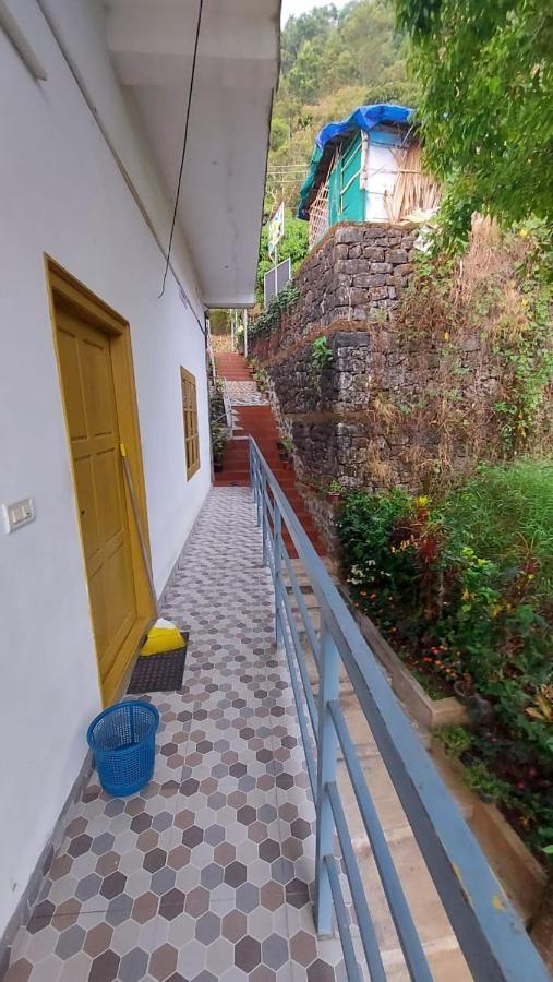 Greenpepperhomestay Munnar Anaviratty Екстер'єр фото
