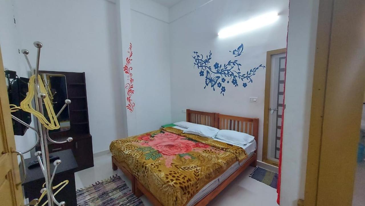 Greenpepperhomestay Munnar Anaviratty Екстер'єр фото