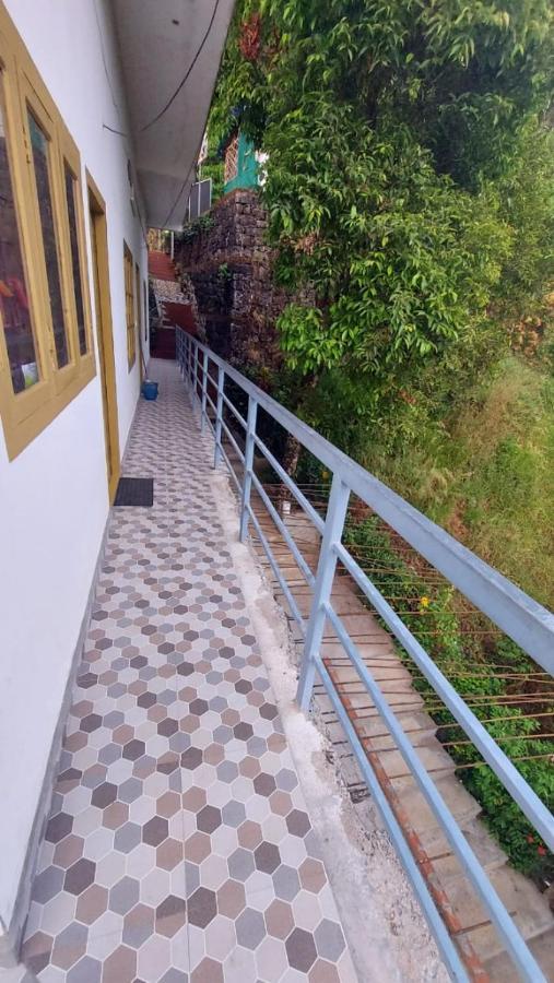 Greenpepperhomestay Munnar Anaviratty Екстер'єр фото