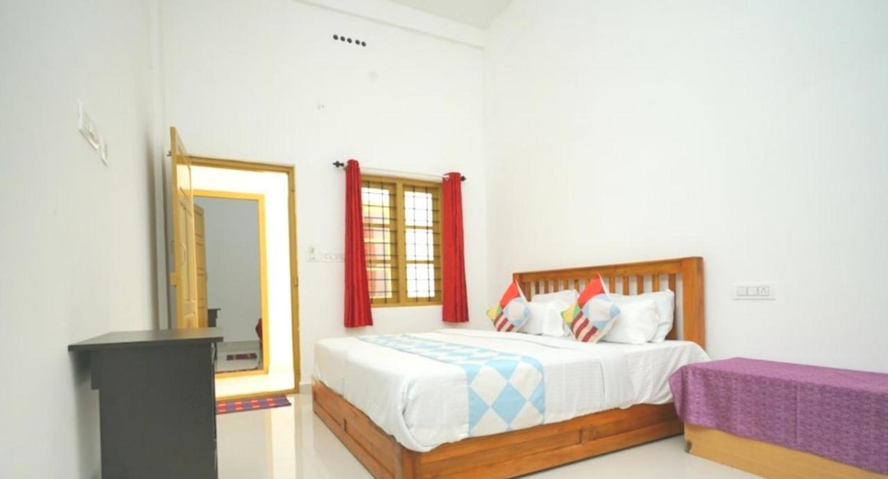 Greenpepperhomestay Munnar Anaviratty Екстер'єр фото